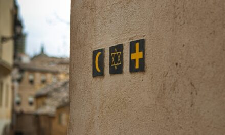 Liberdade religiosa e pluralismo no Direito Internacional e Direitos Humanos
